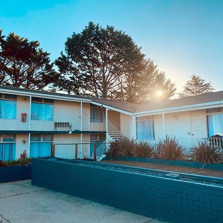 Redhill Cooma Motor Inn Esterno foto