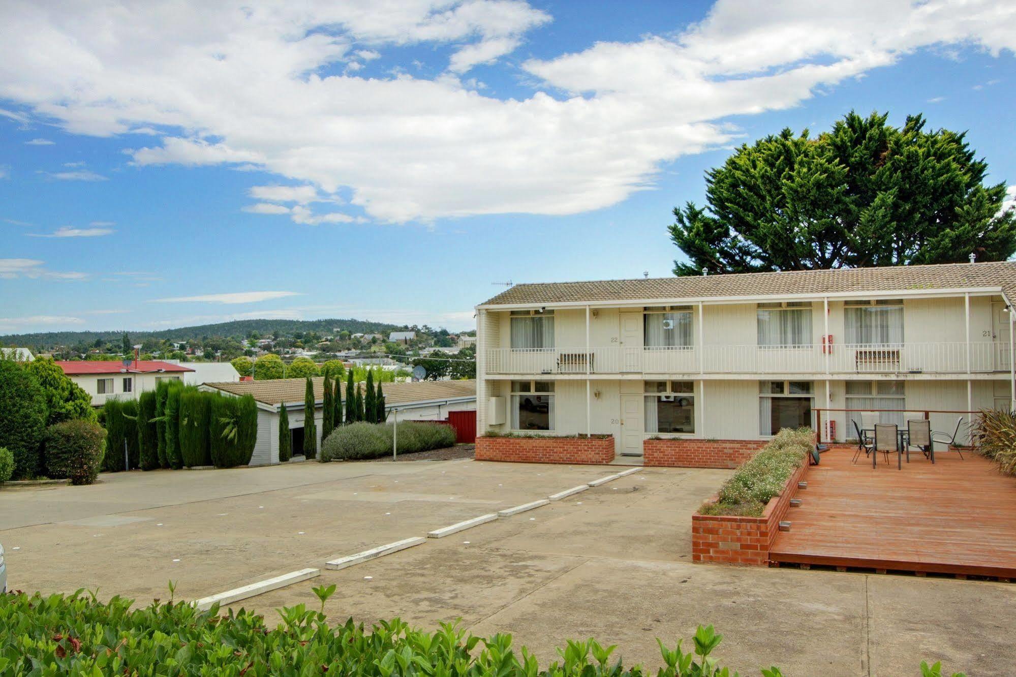 Redhill Cooma Motor Inn Esterno foto