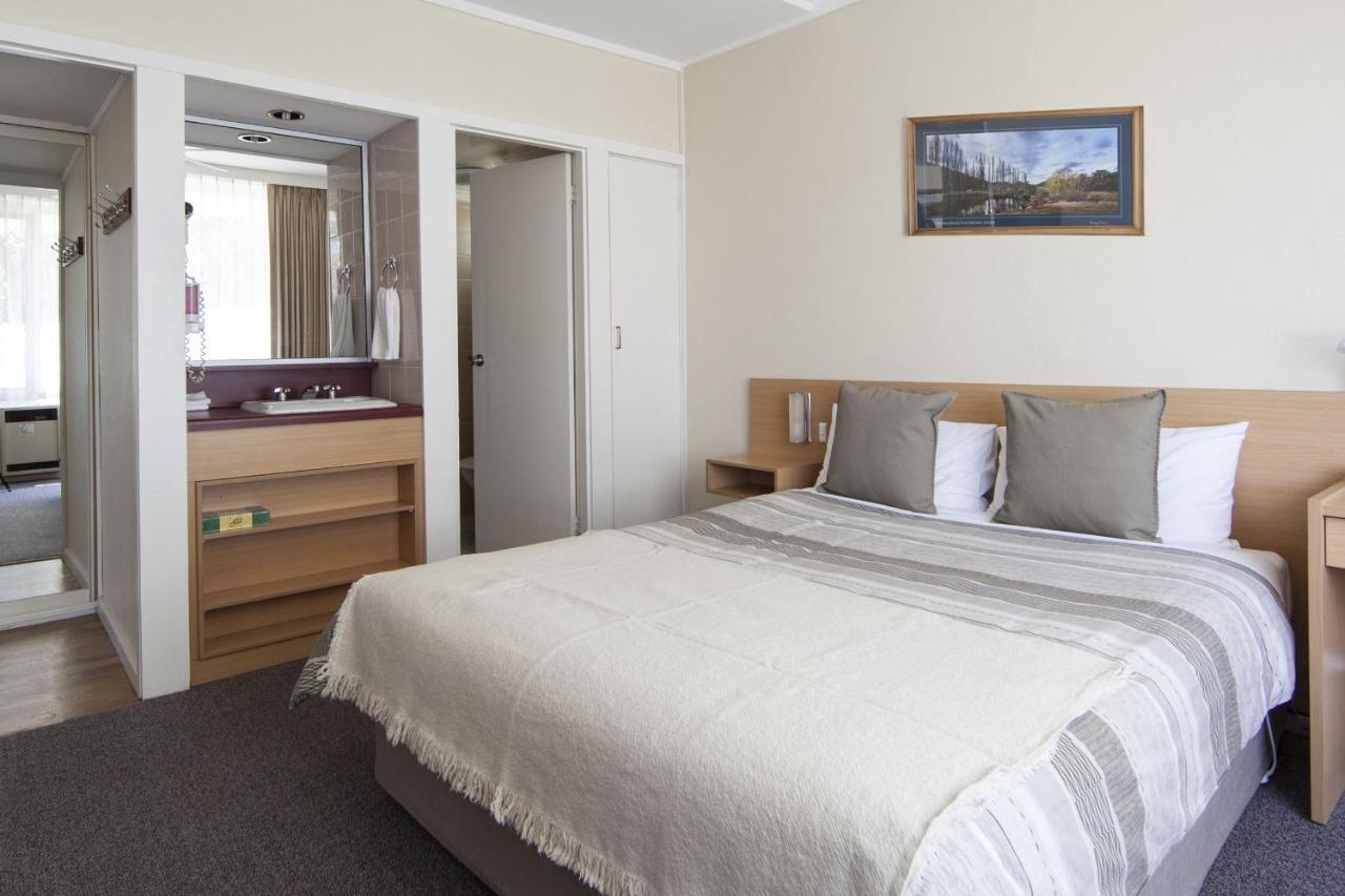 Redhill Cooma Motor Inn Esterno foto